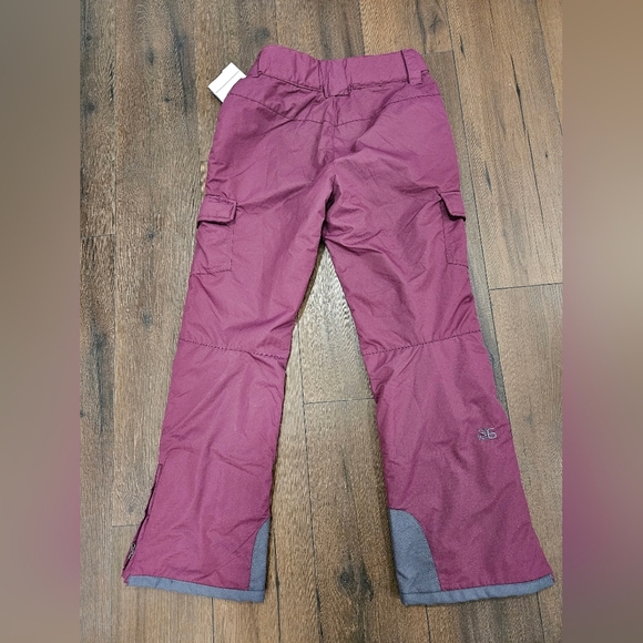 NWT 🍓 Arctix Womans Cargo Style Snow/Ski Pants - SIZE M - Picture 4 of 7